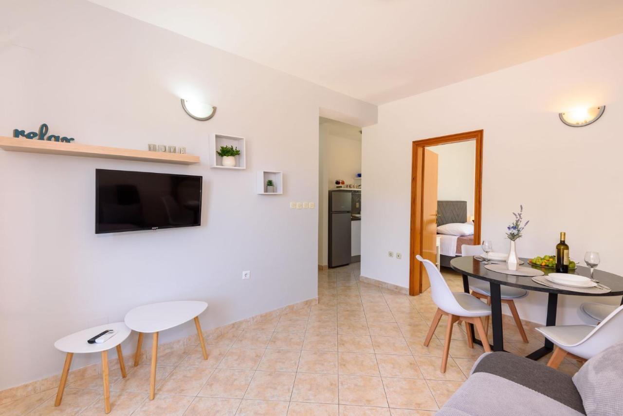 Apartments Bjelis เคล็ค ภายนอก รูปภาพ