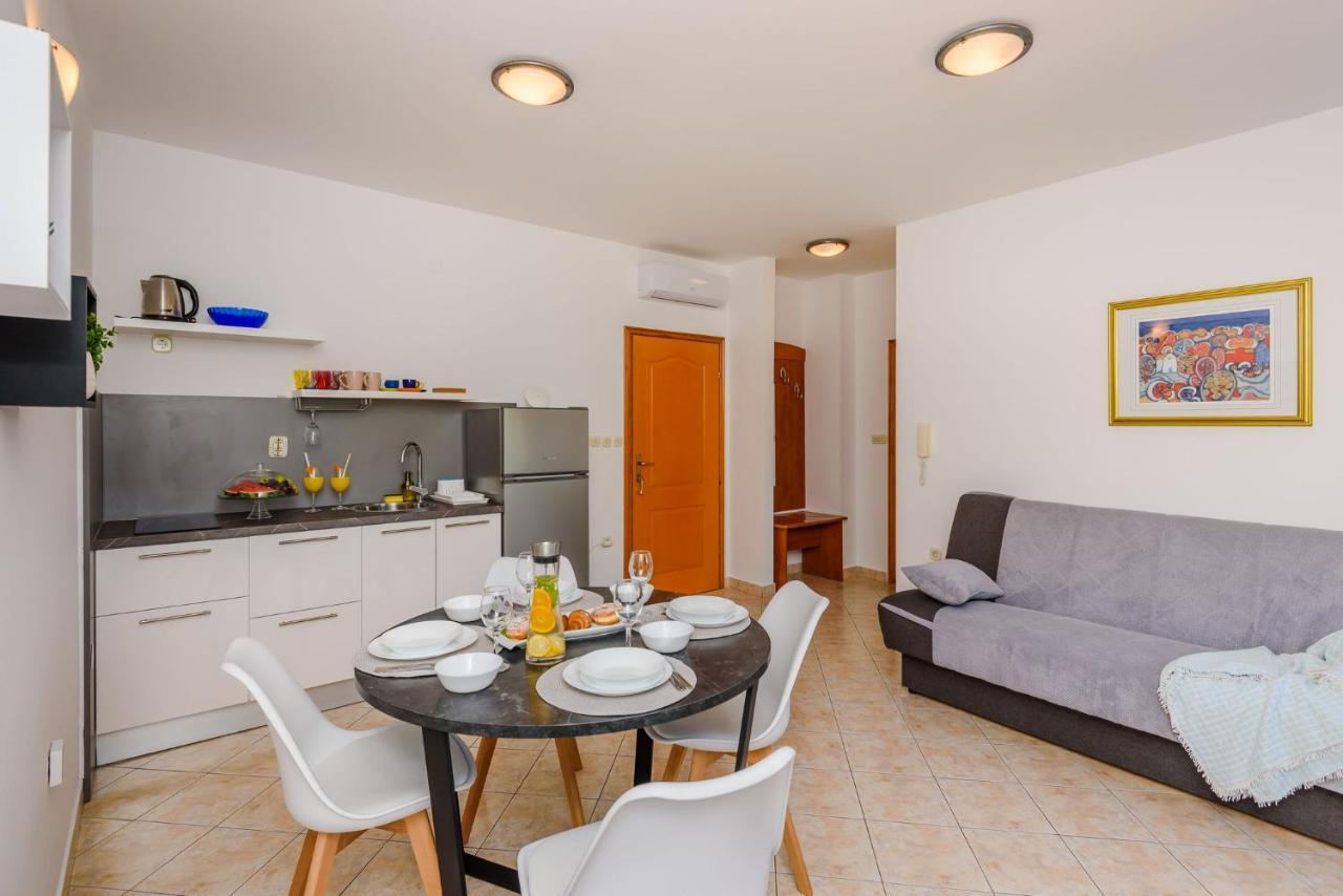 Apartments Bjelis เคล็ค ภายนอก รูปภาพ